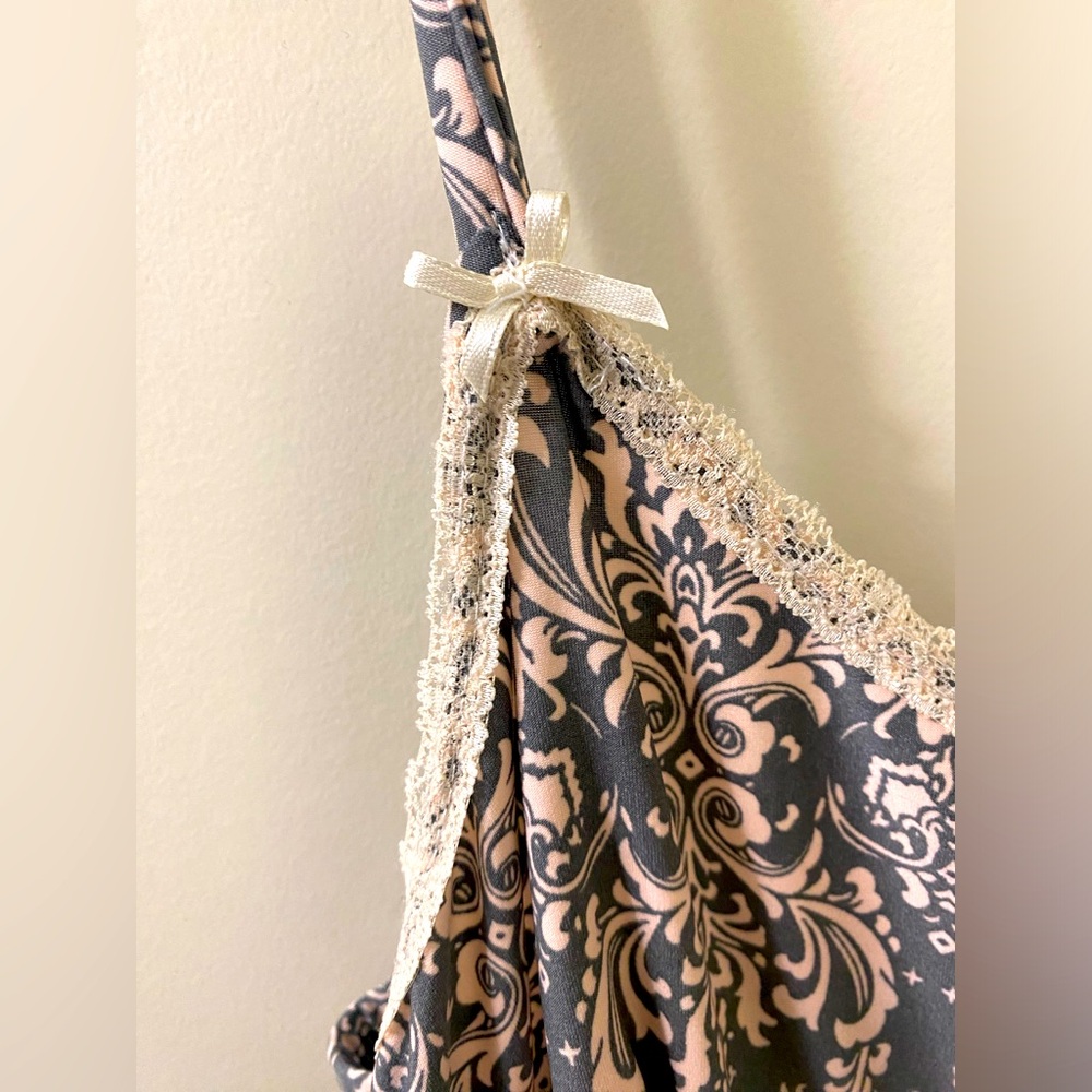 Rene Rofe Floral Pajama Dress & Robe - Picture 4 of 6